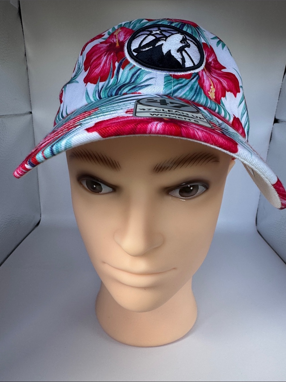 Women’s Floral Baseball Cap with Tropical Hibiscus Print - White & Pink